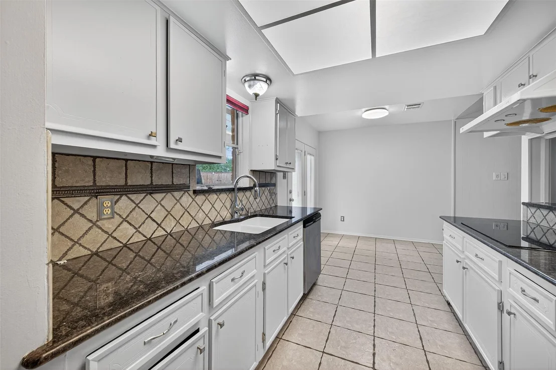 Photo of 6926 Pine Grove Drive