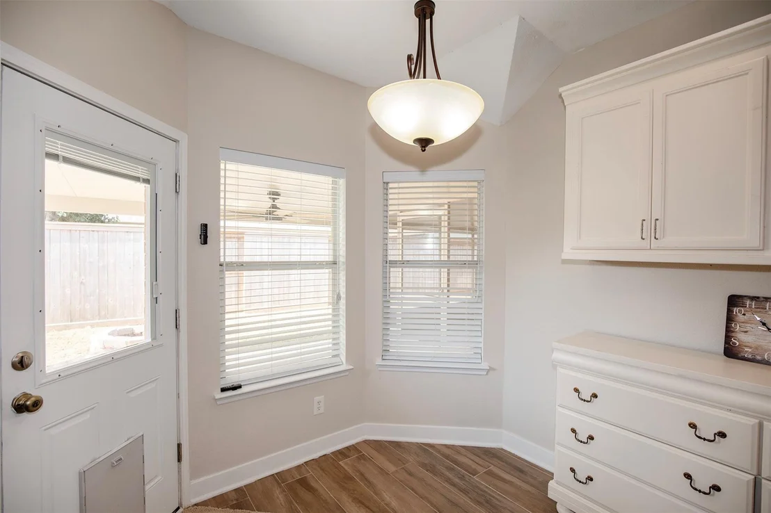 Photo of 8410 Kirksage Drive