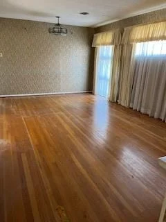 Photo of 4610 Creekbend Drive