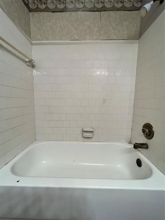 Photo of 3418 Green Fields Drive
