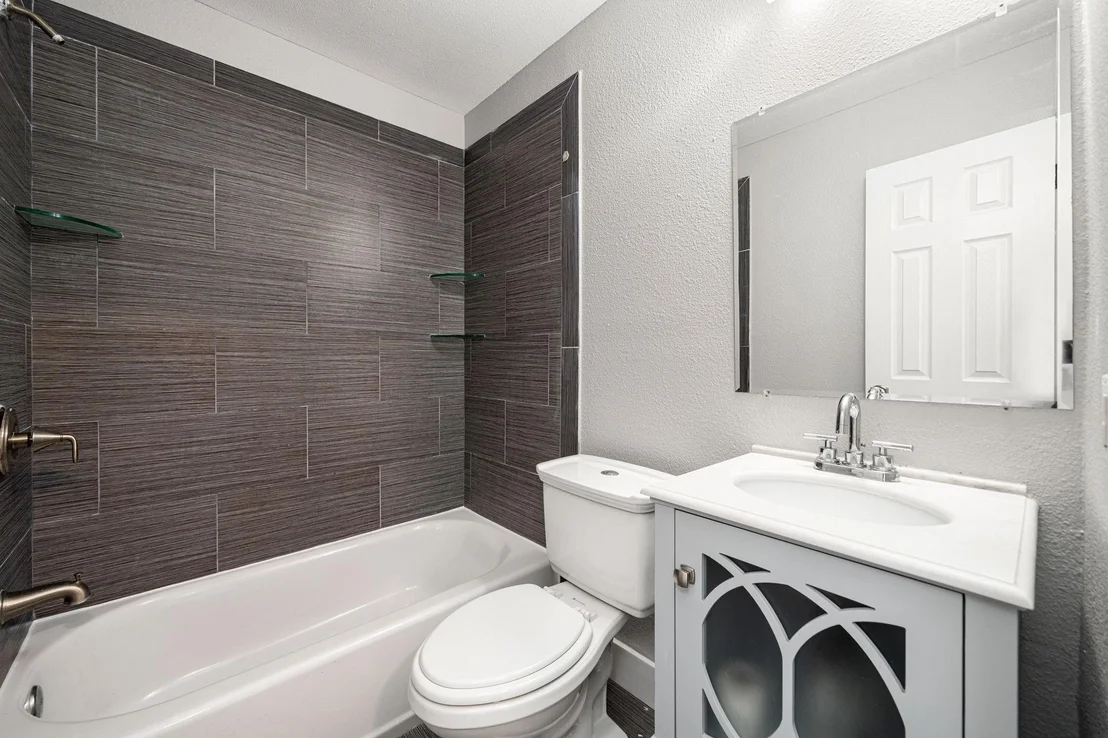 Photo of 4902 Moody Reef Drive