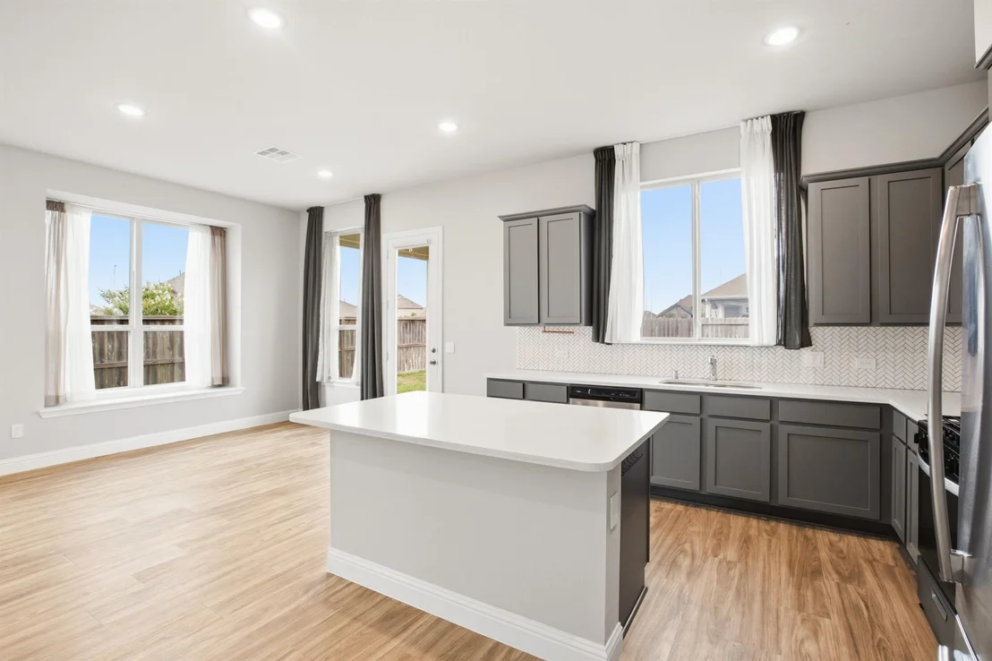 Photo of 4615 Bartagrass Drive
