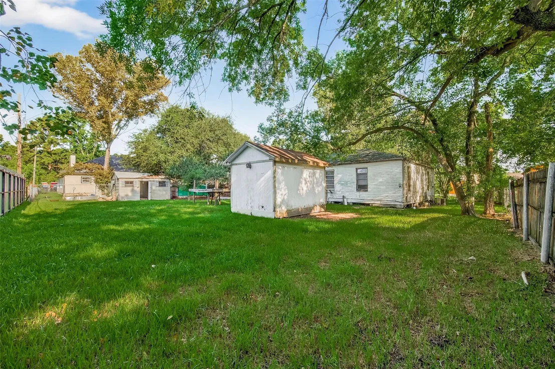 Photo of 605 Heather Gate Lane