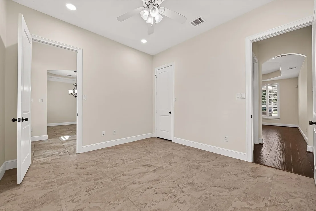 Photo of 22040 Robins Road