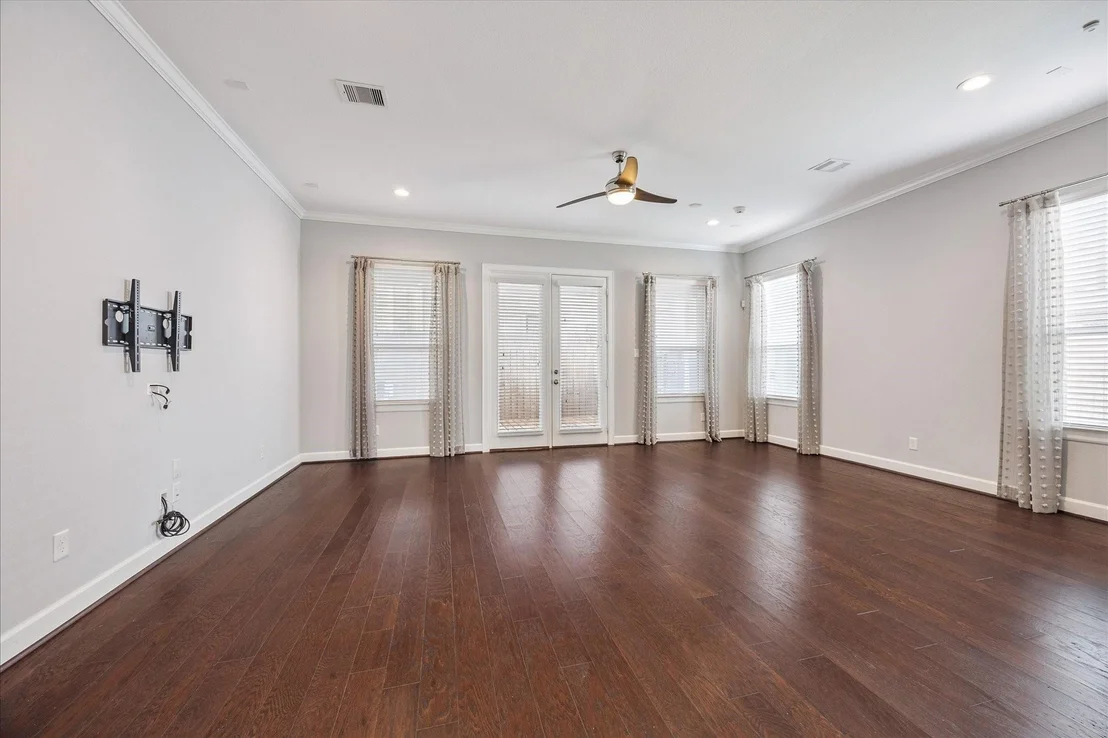 Photo of 3717 Oakroc Grv