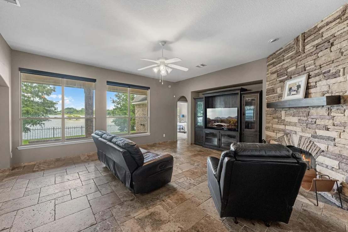 Photo of 2519 Fair Oak Street