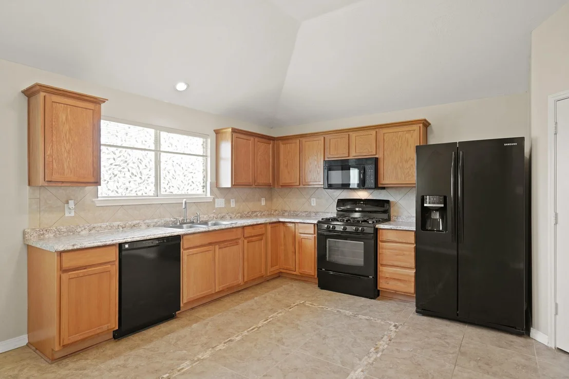 Photo of 2715 Silk Tree Lane