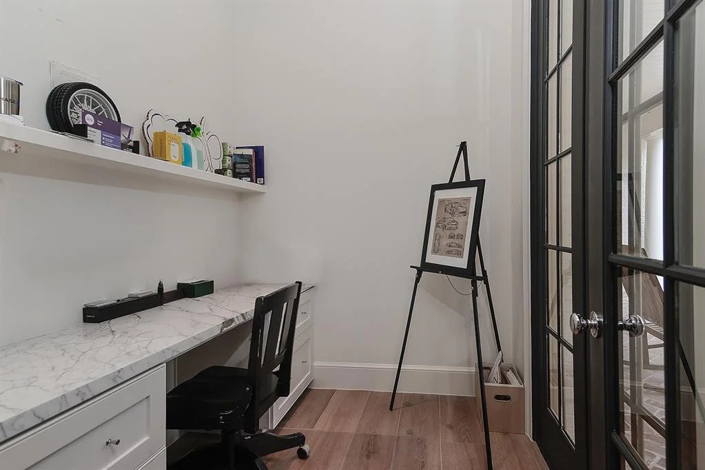 Photo of 46 E Bay Boulevard