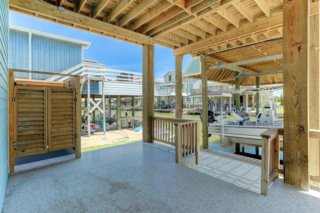 Photo of 302 Neptune Circle