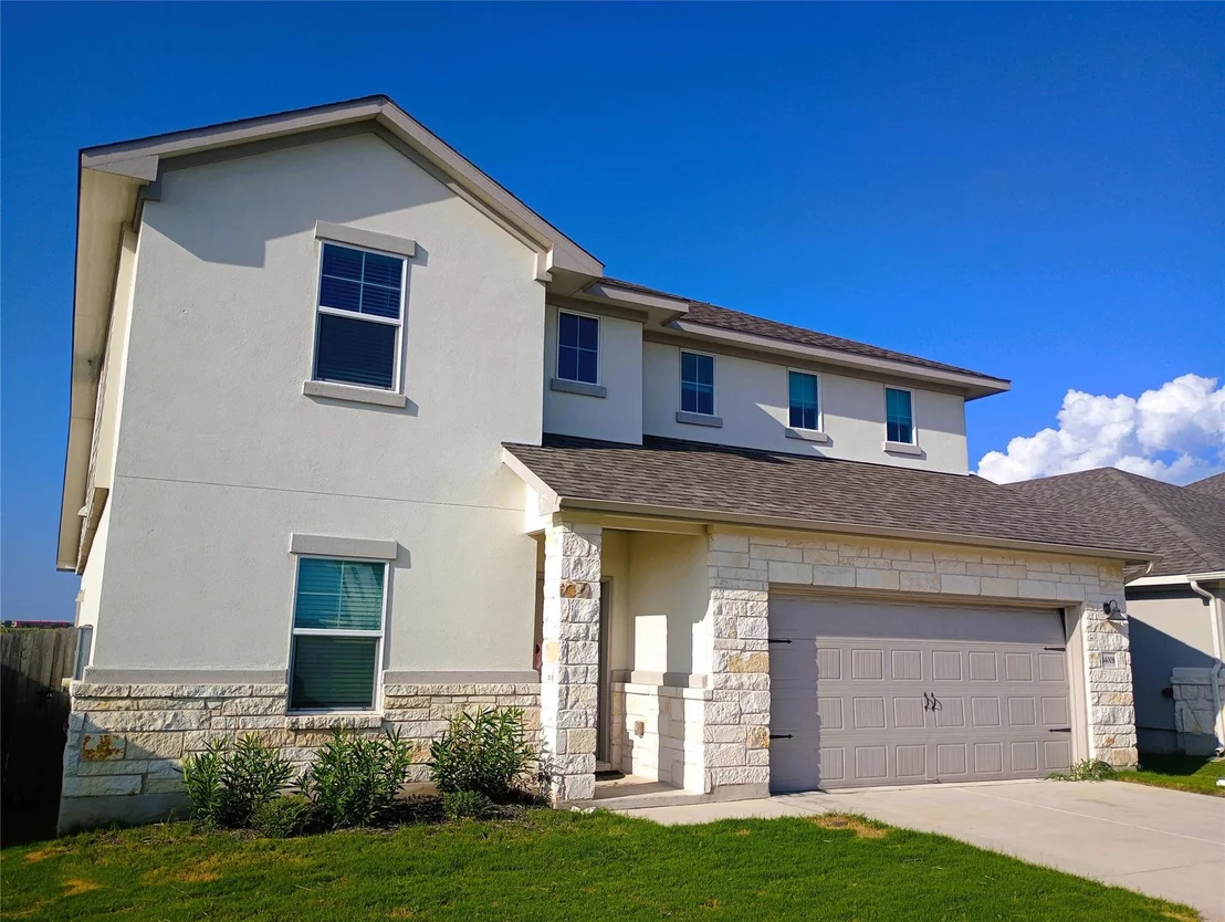 Photo of 14008 Heartland Drive