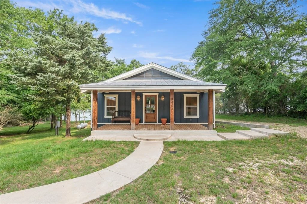 Photo of 9403 Haney Road