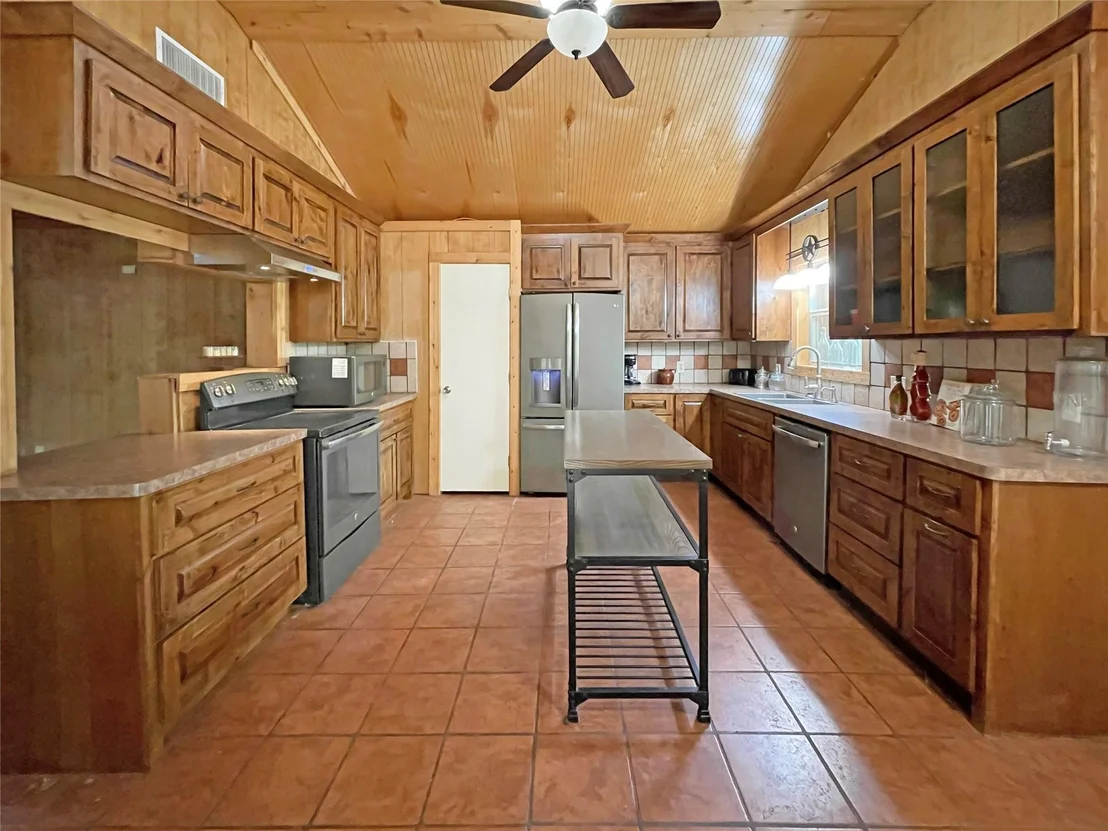 Photo of 207 Arrowcrest Drive