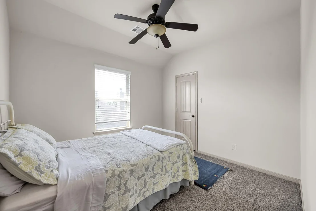 Photo of 19423 Sanctuary Robin Lane