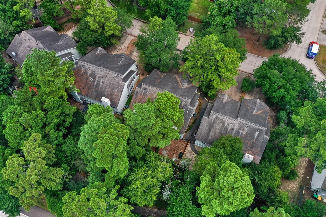 Photo of 130 S Walden Elms Circle