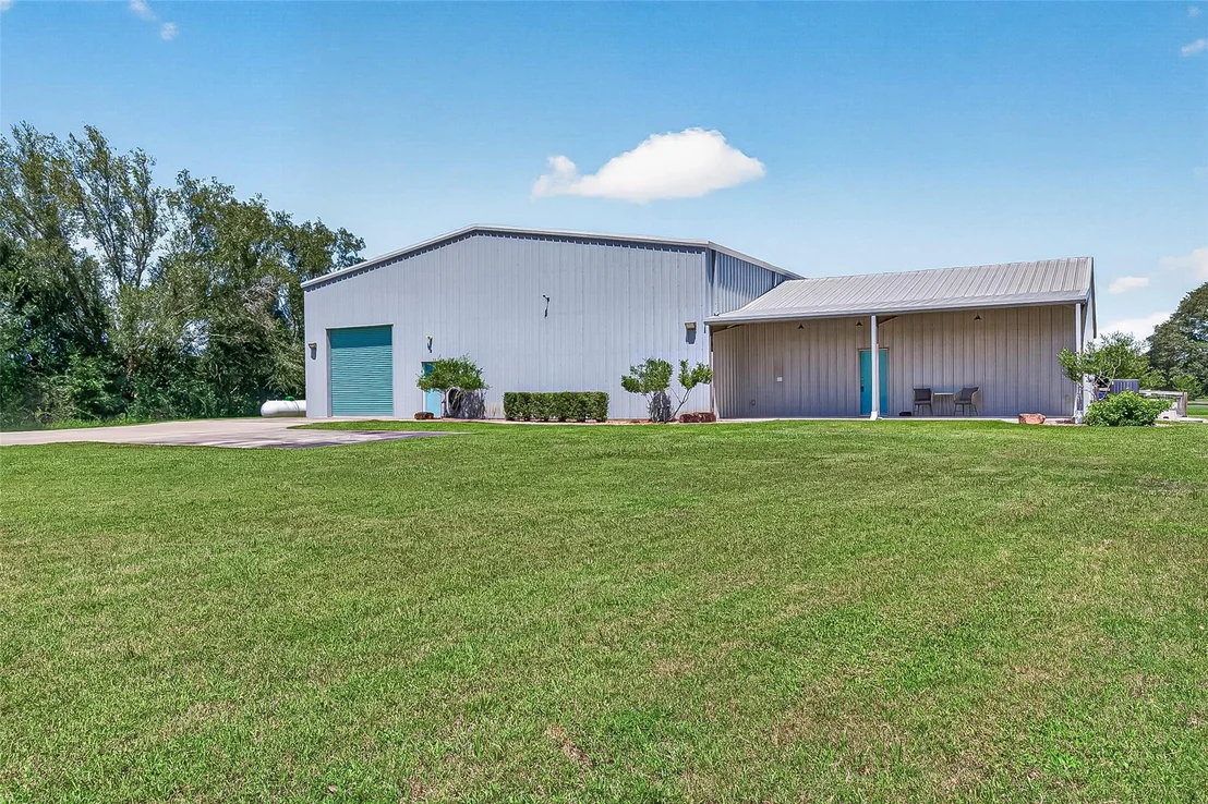 Photo of 22610 Cessna Road