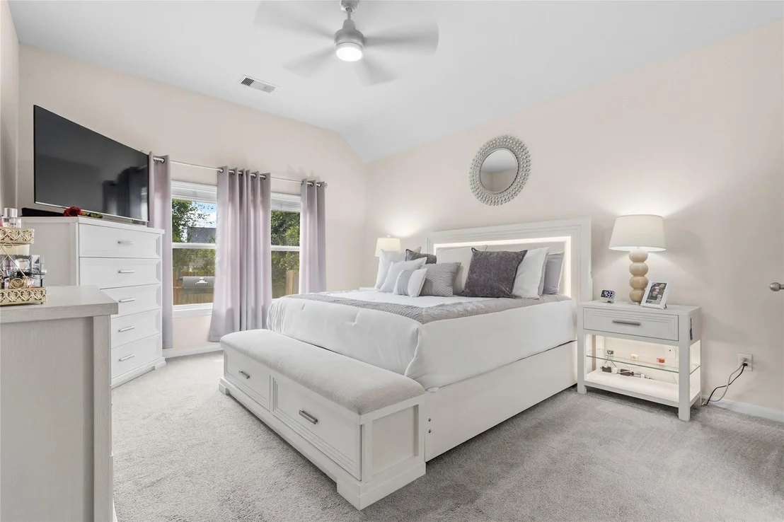 Photo of 2055 Midlane Drive