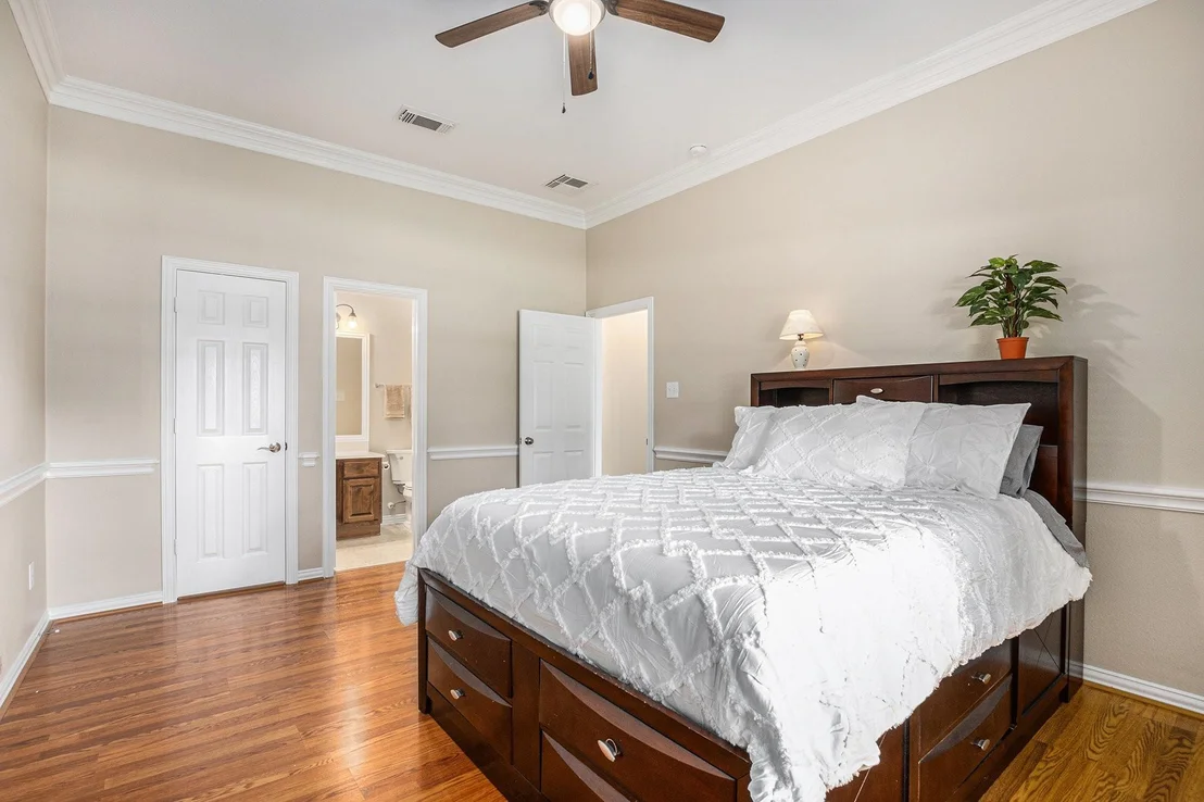 Photo of 17403 Ledgefield