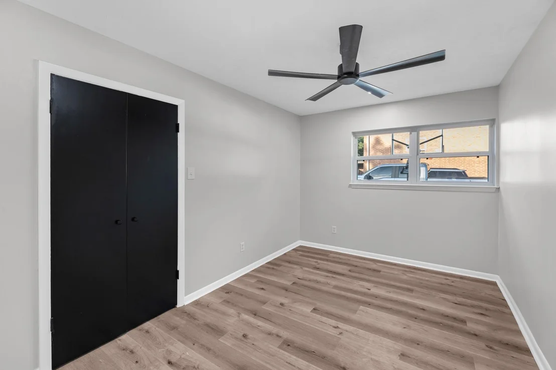 Photo of 213 Westview Drive