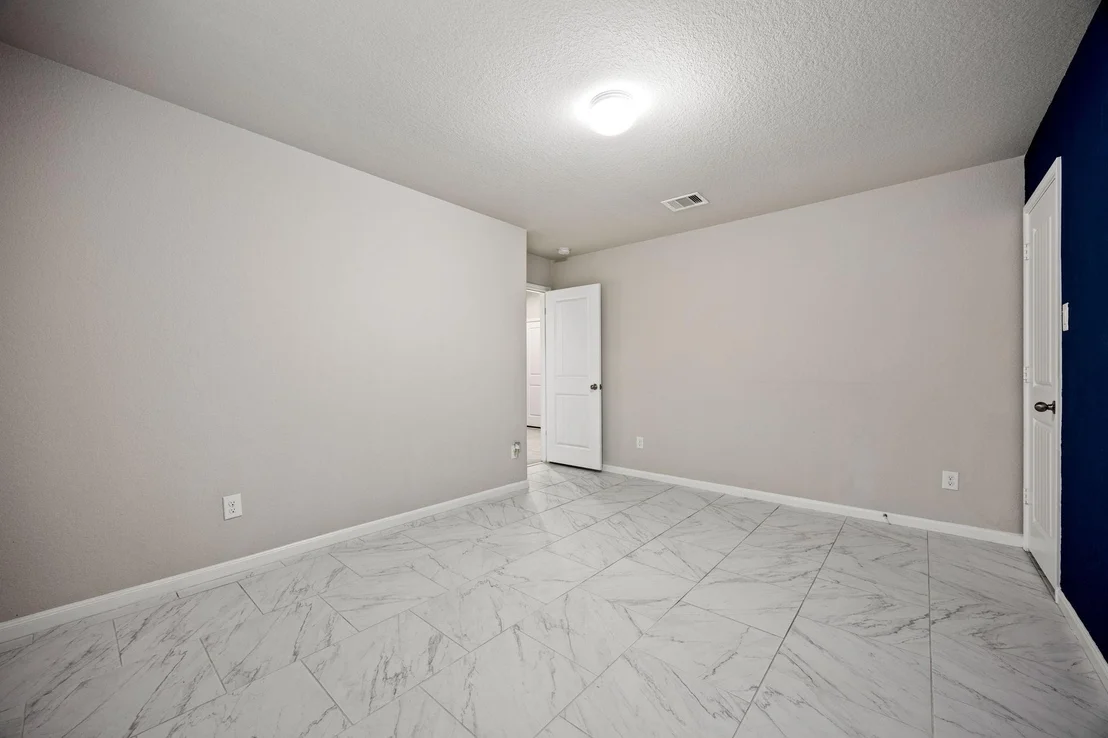 Photo of 18442 Grayson Bluff Way
