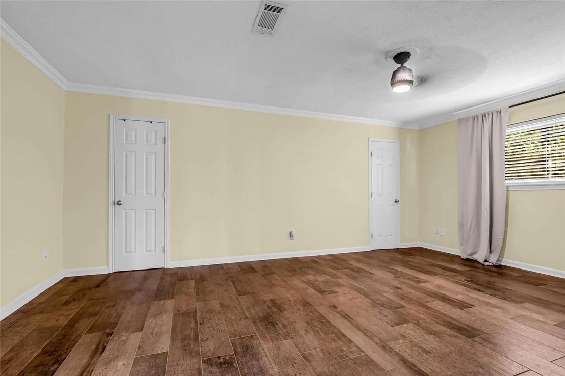 Photo of 631 Andover Street
