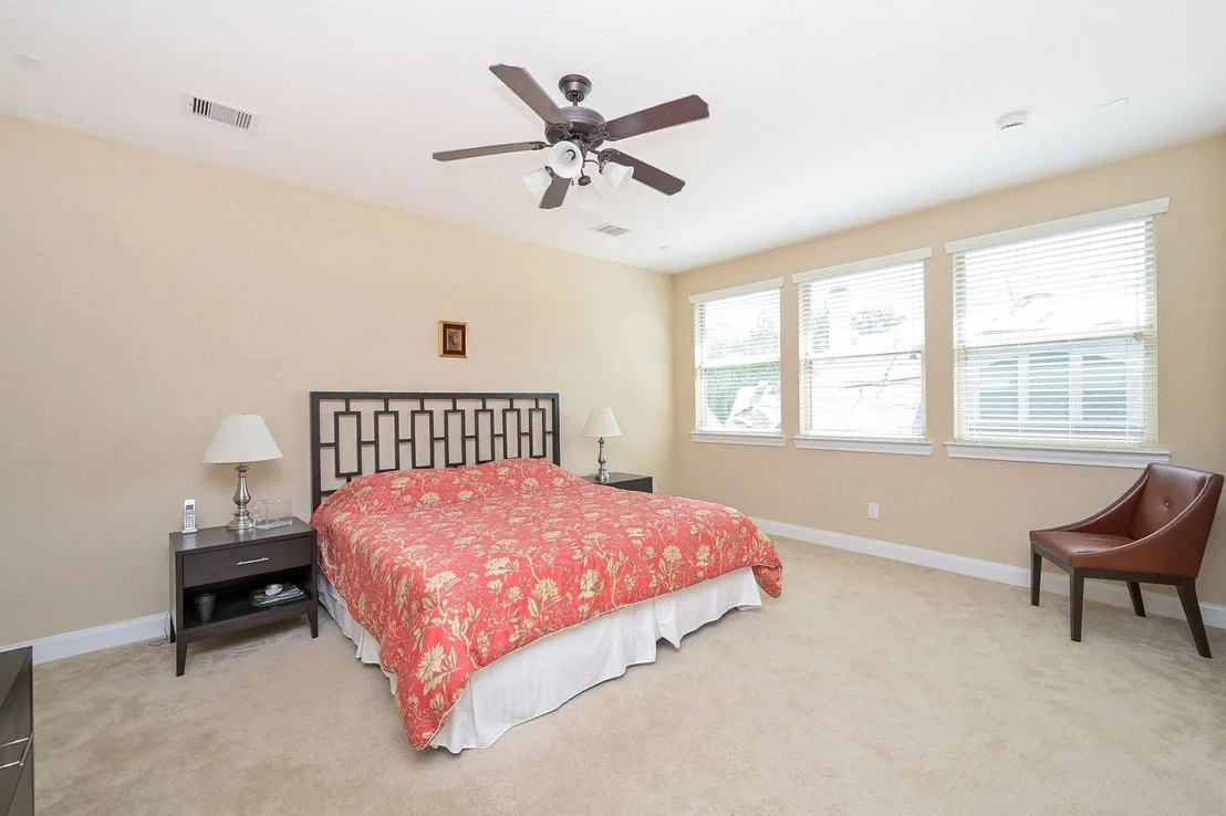Photo of 107 N Bacopa Drive