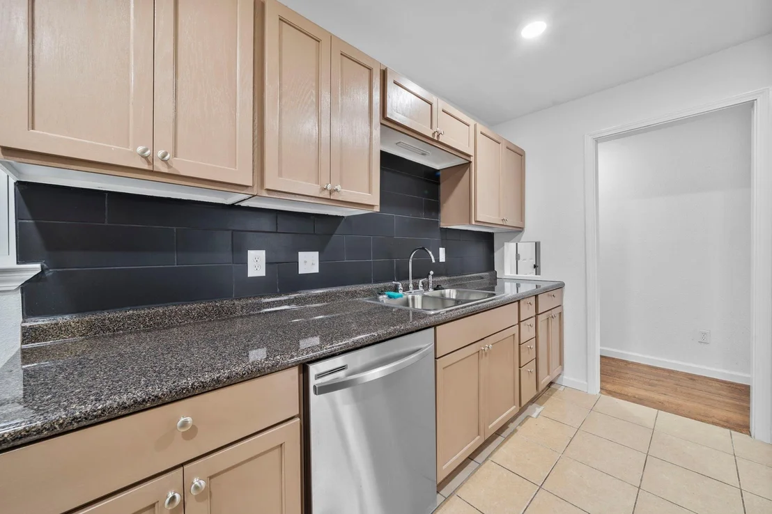 Photo of 1614 Palmwood Drive