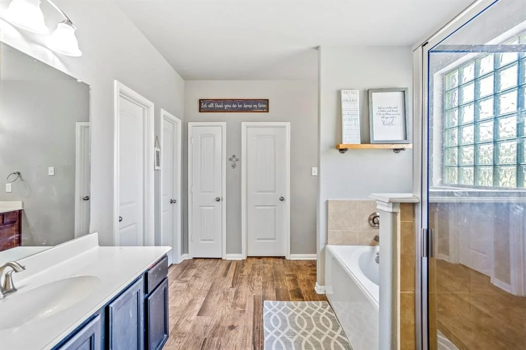 Photo of 9156 Wapiti Trail