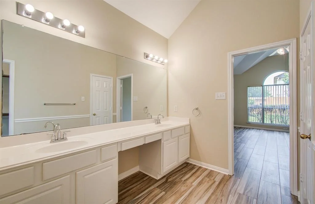 Photo of 16610 Mccormick Drive