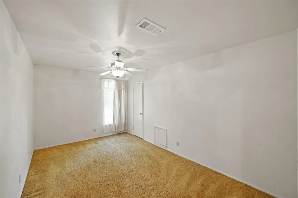 Photo of 6027 Dellfern Drive