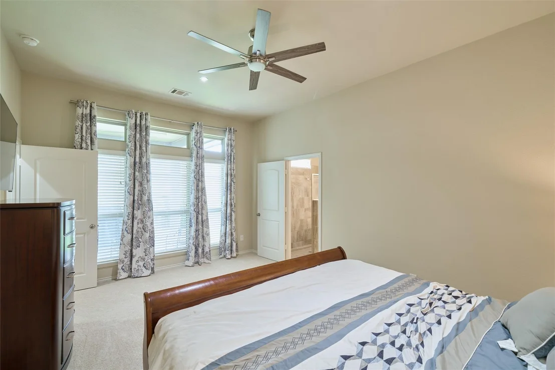 Photo of 128 Buckeye Drive