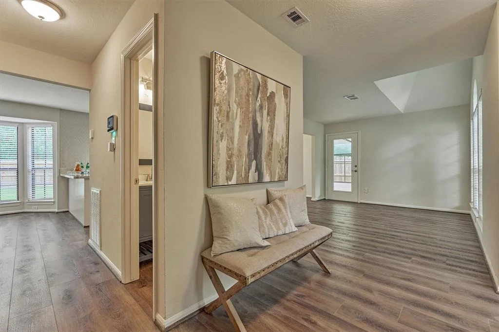 Photo of 199 N Village Knoll Circle
