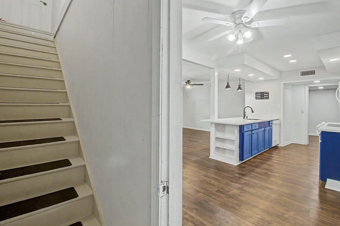 Photo of 17 Lakeview Drive