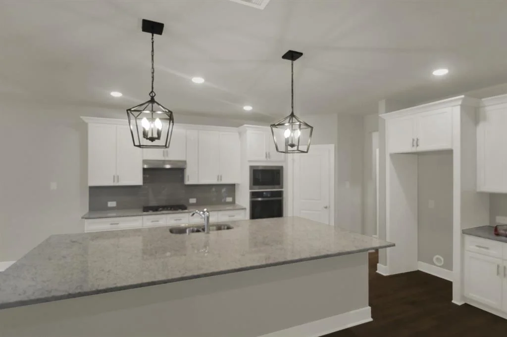 Photo of 24715 Okehampton Drive