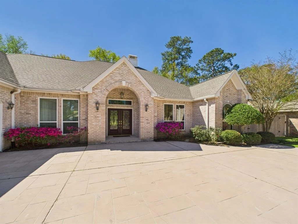 Photo of 8022 Rebawood Drive