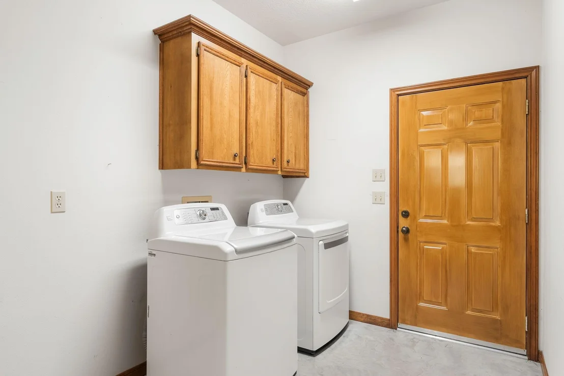 Photo of 105 Greenbriar Drive