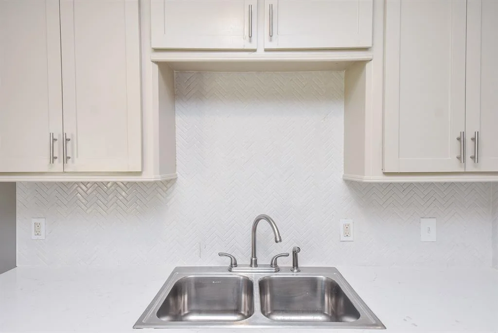 Photo of 4018 Tidewater Drive