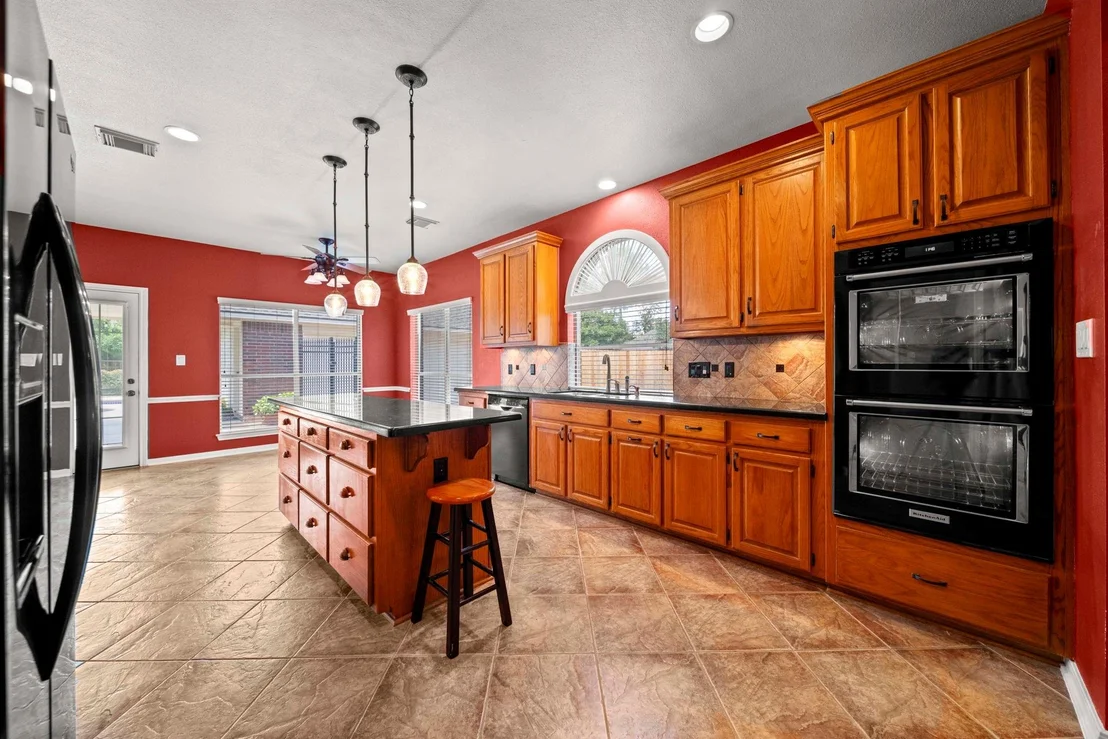 Photo of 1808 Brookside Drive