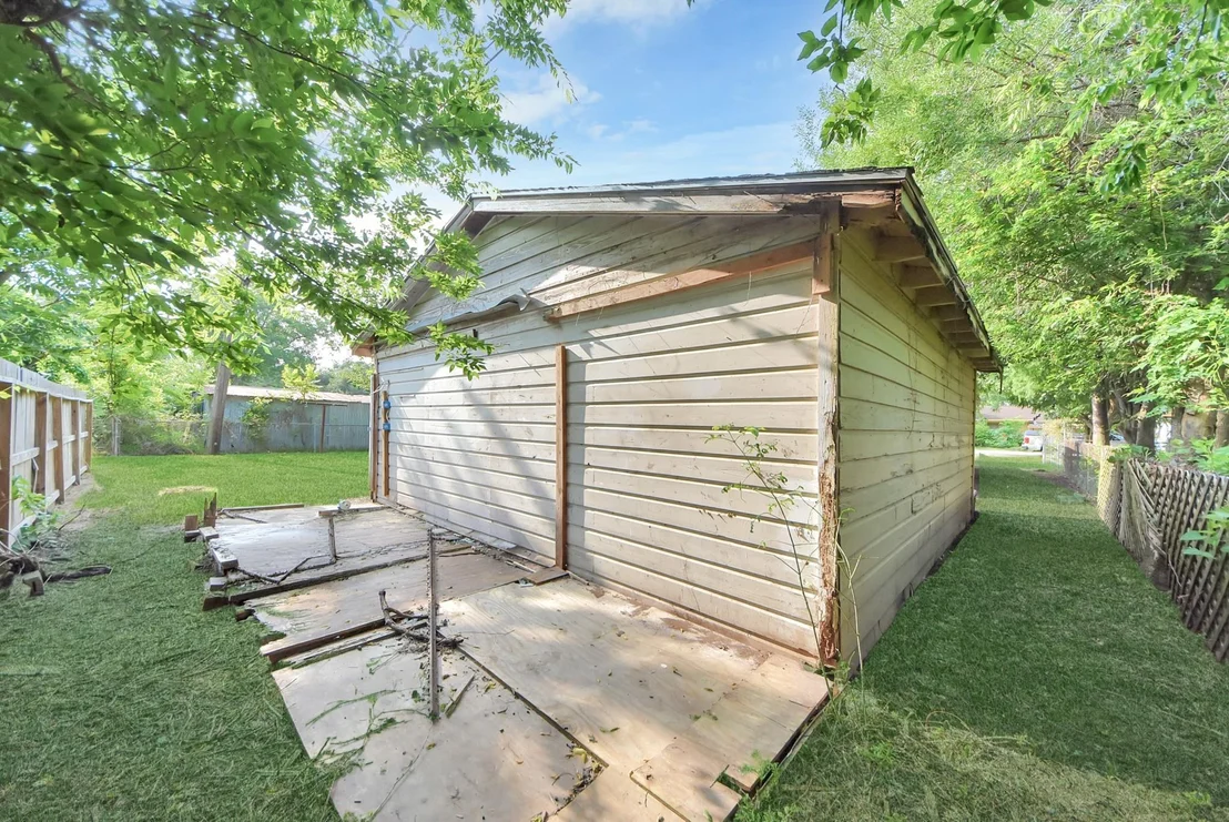 Photo of 117 E Witcher Lane