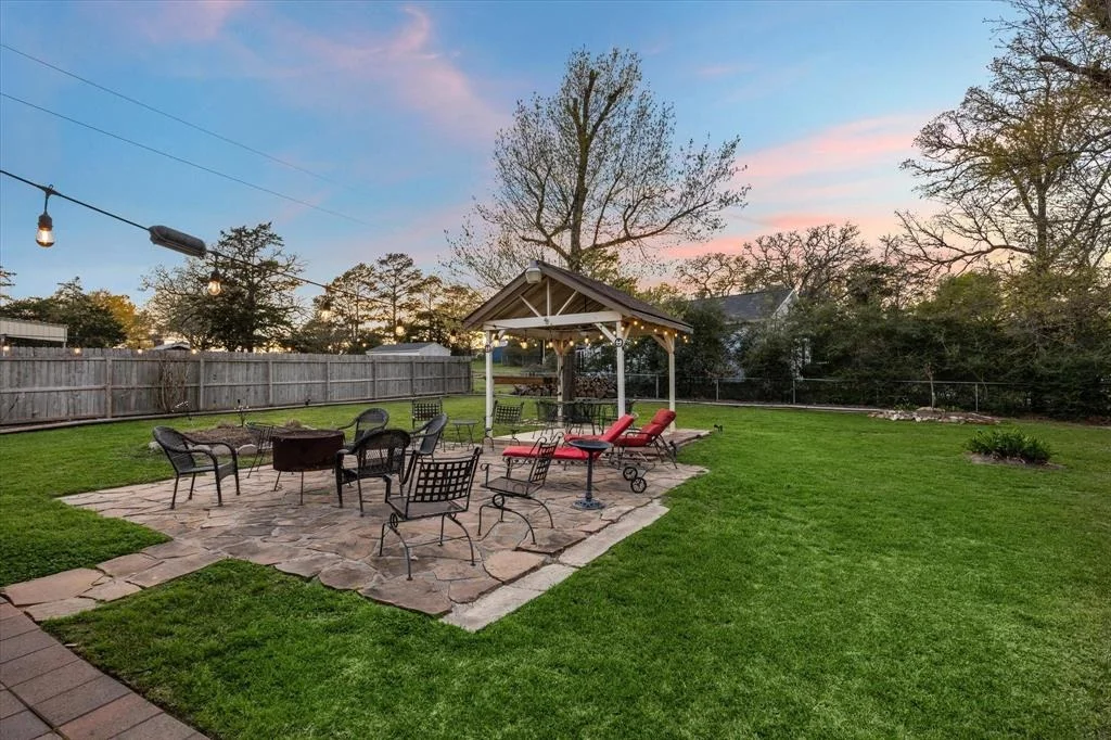 Photo of 1250 Sherwood Road