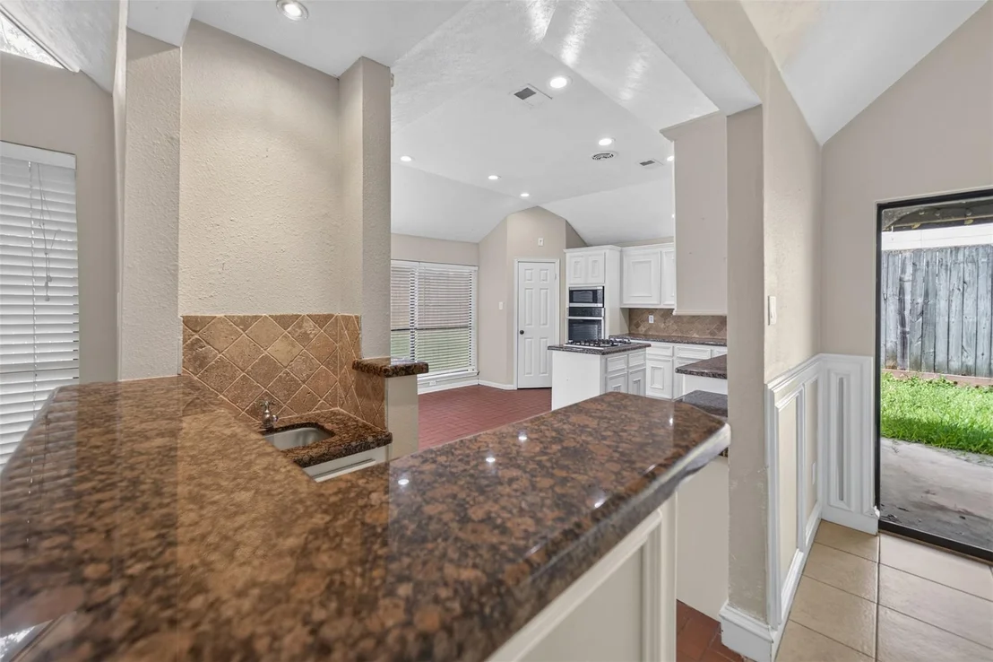 Photo of 22918 Glenover Drive