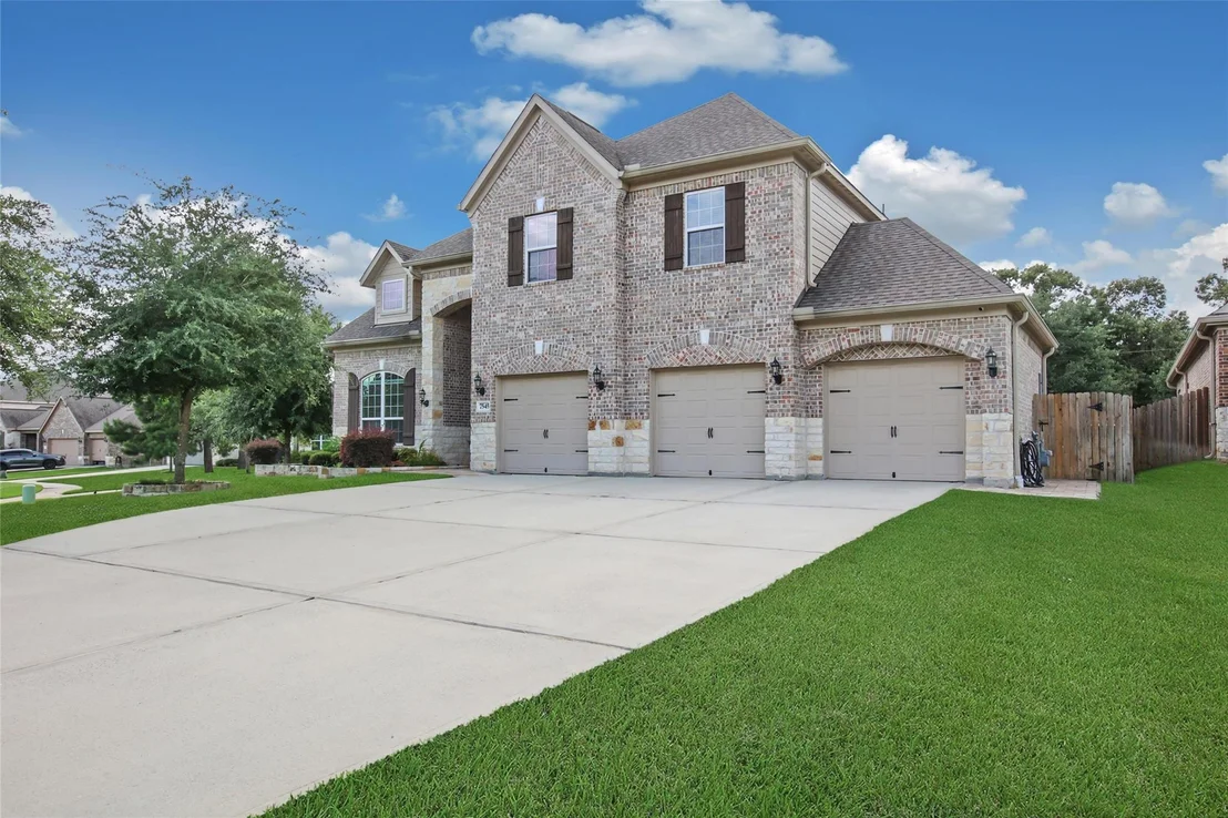 Photo of 7545 Tyler Run Boulevard