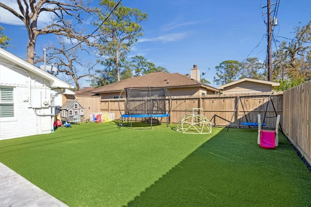 Photo of 8413 Merlin Drive
