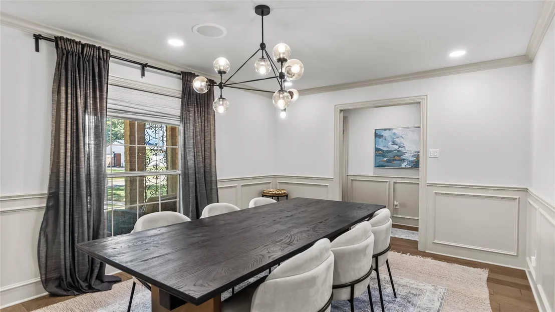 Photo of 5739 Valkeith Drive