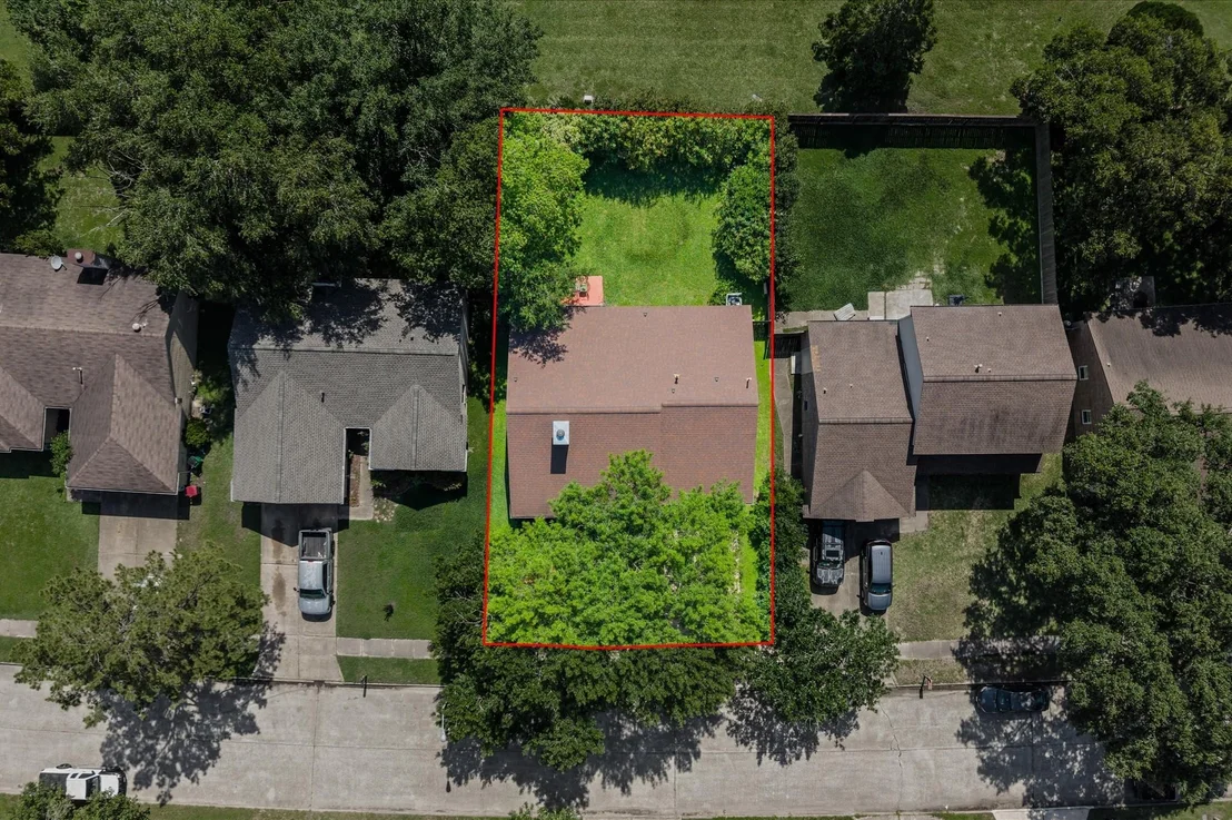 Photo of 9622 Poynes Drive