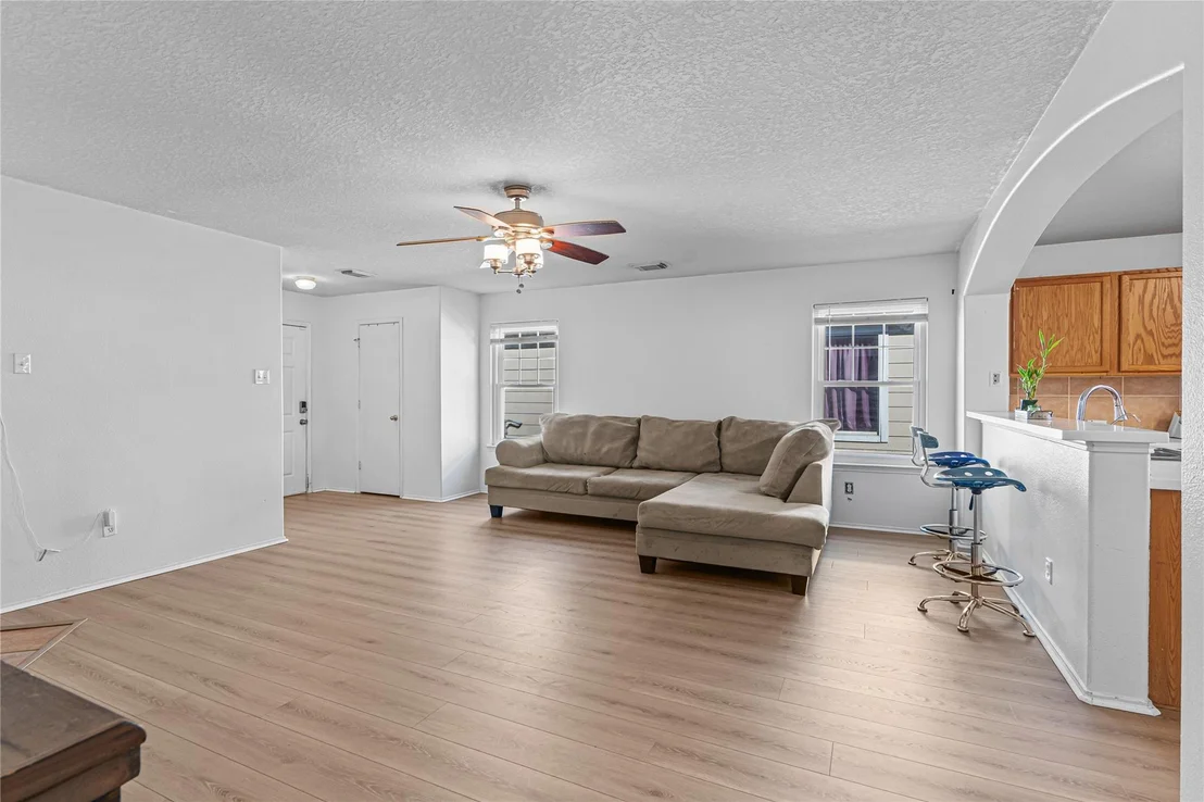 Photo of 2211 Pine Croft Drive