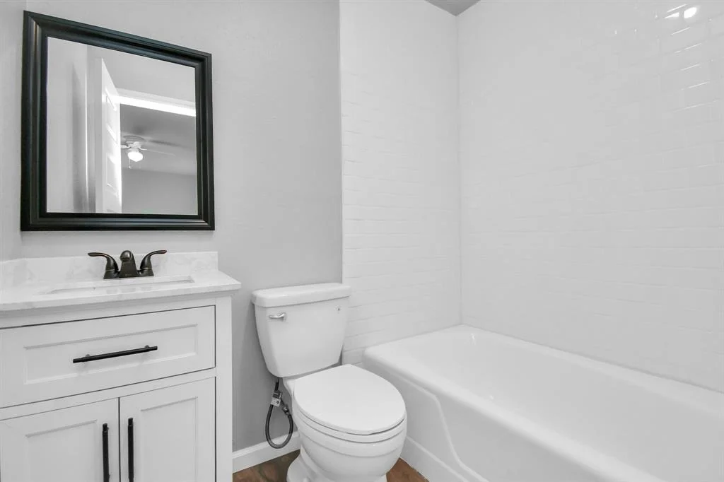 Photo of 214 W Texas Avenue