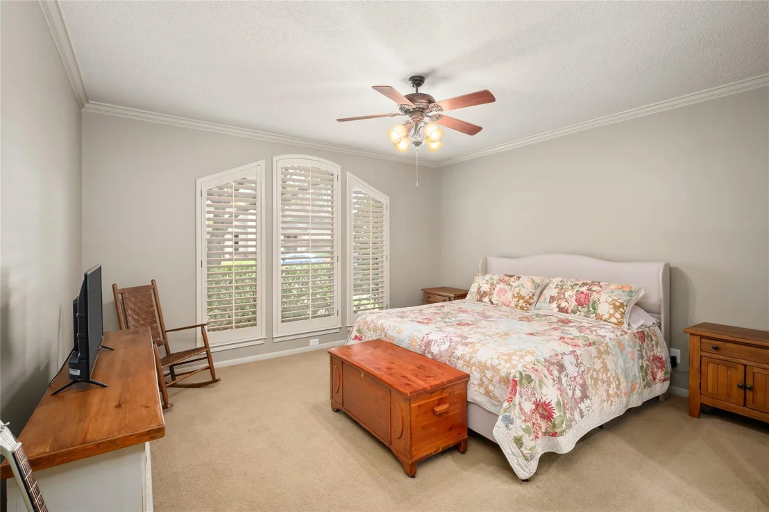 Photo of 610 Rock Cove