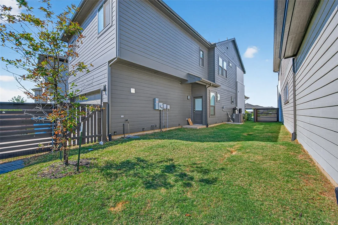 Photo of 15118 Tenacious Drive