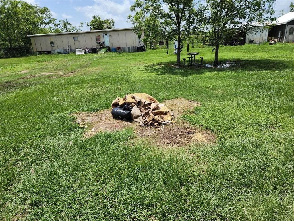 Photo of 6815 Beard Road