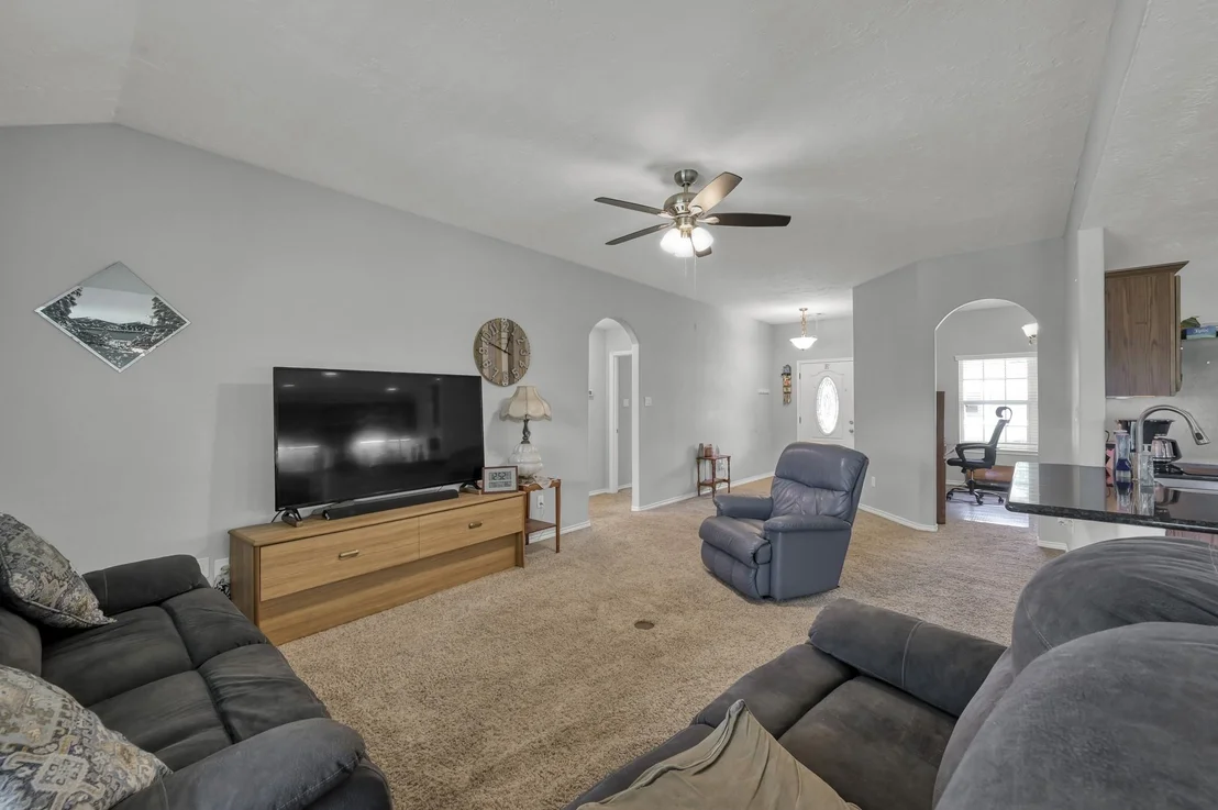 Photo of 327 Cape Conroe Drive